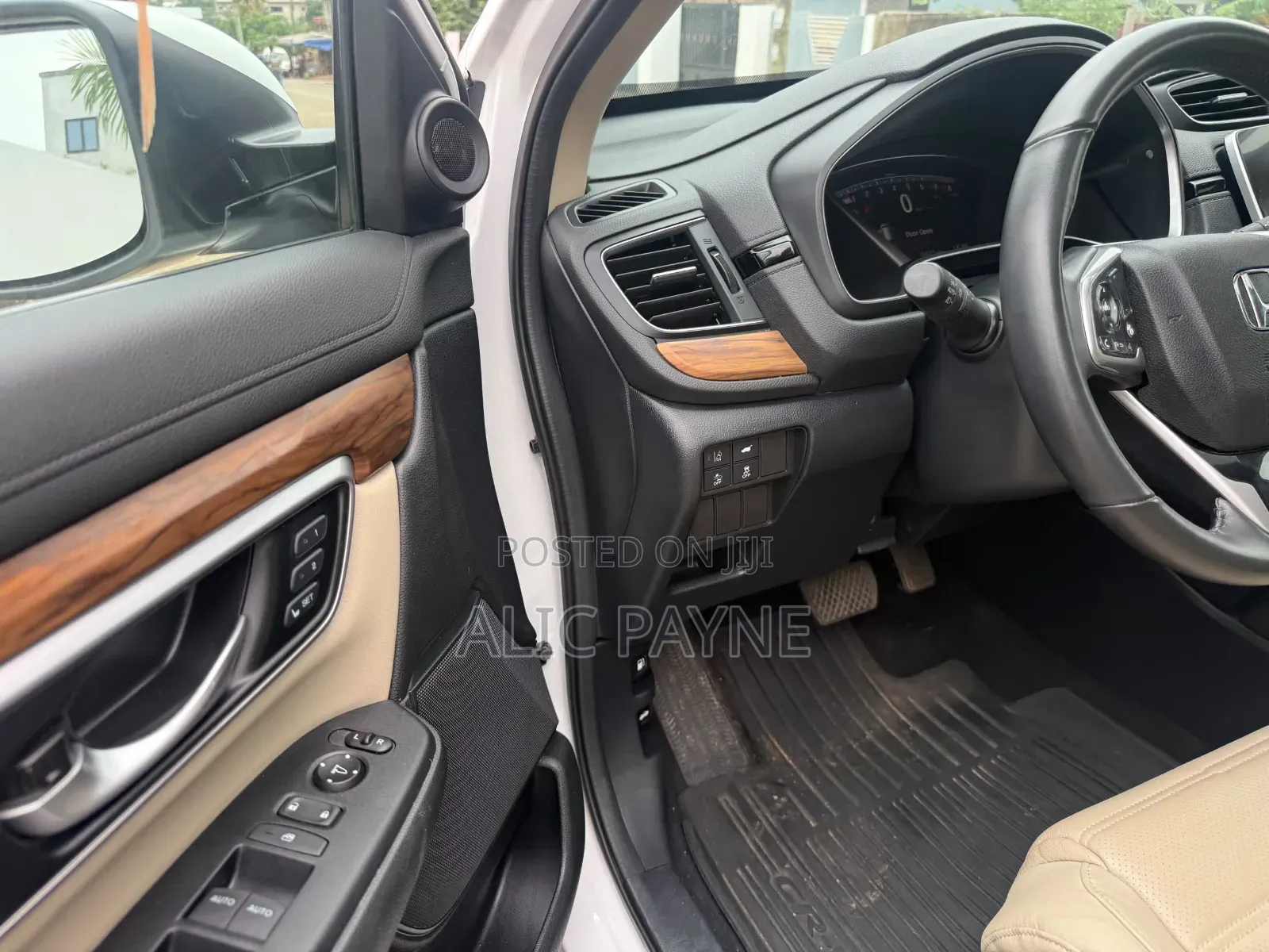Honda CR-V 2019 White