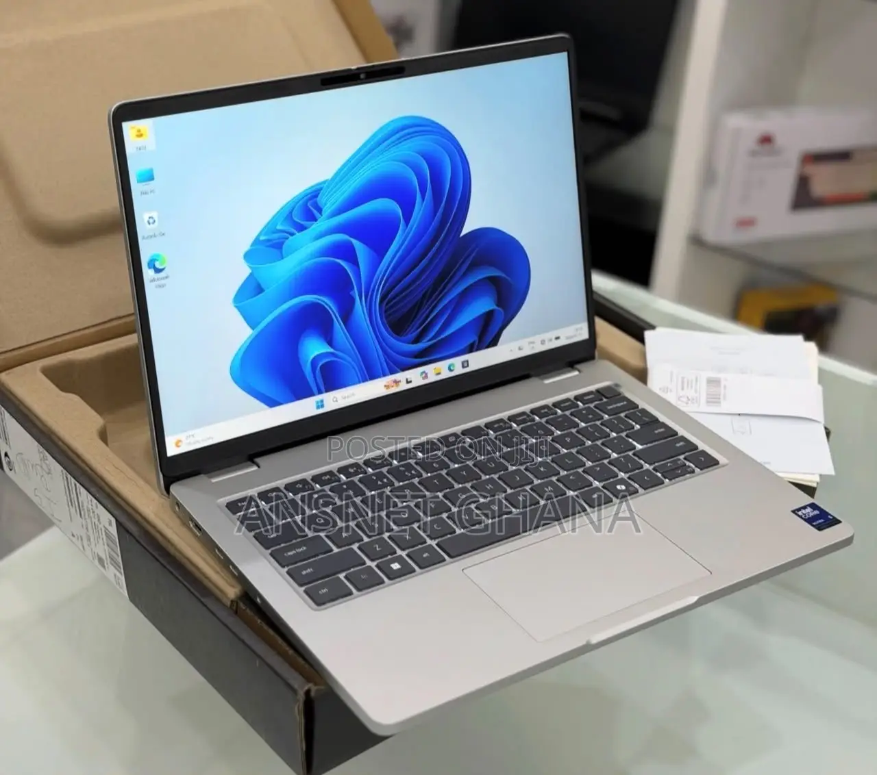 New Laptop Dell Pro Plus 14 16GB Intel Core Ultra 5 SSD 512GB