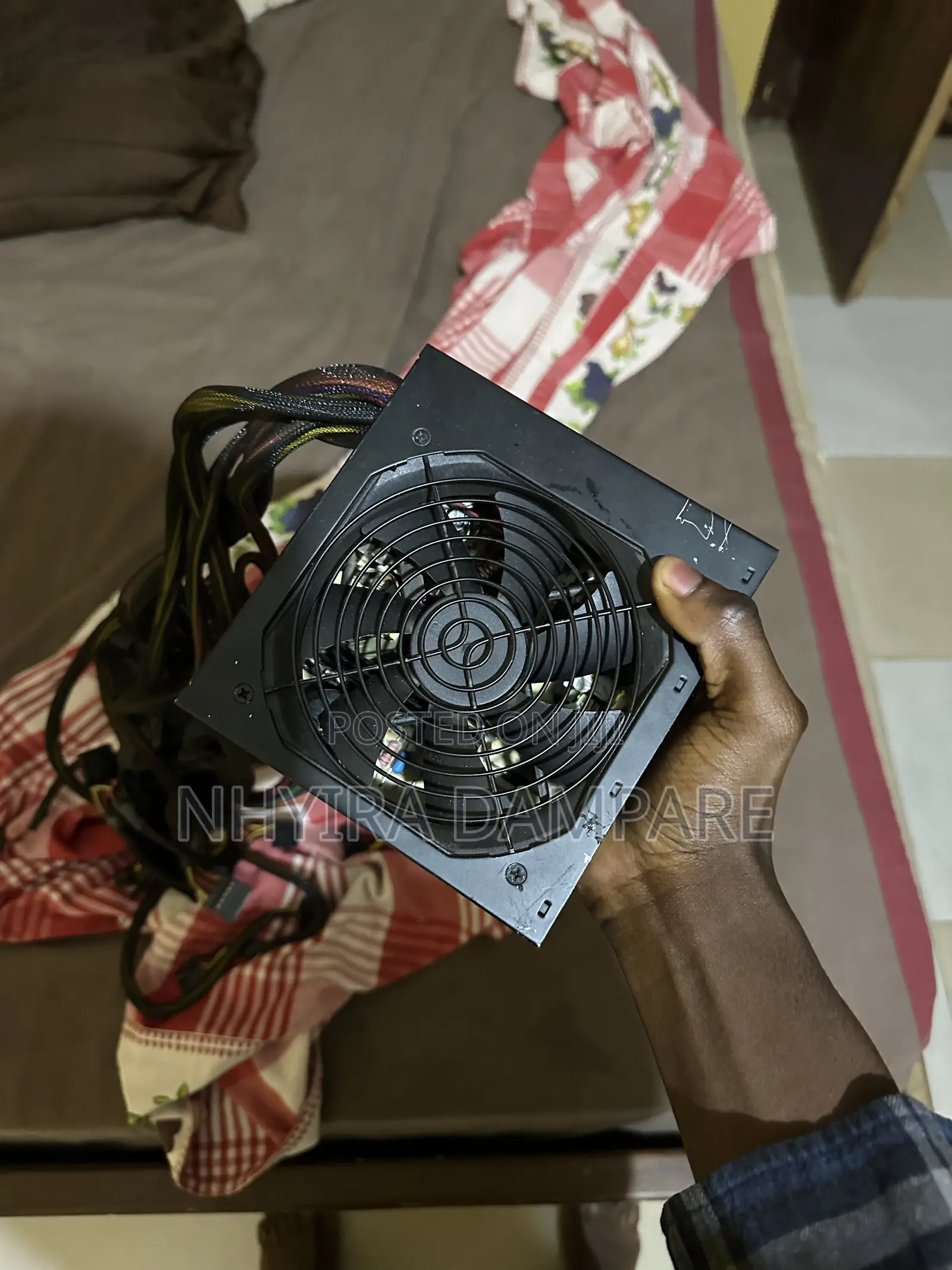 750 Watts Power Supply