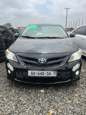 Toyota Corolla S 4dr Sedan (1.8L 4cyl 4A) 2013 Black