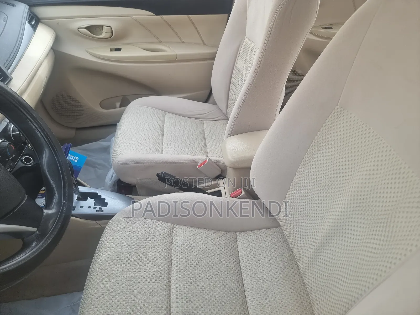 Toyota Yaris 2016 White