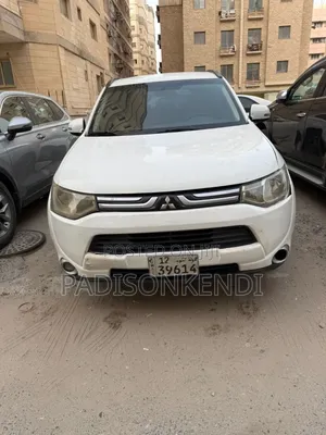 Toyota Yaris 2016 White