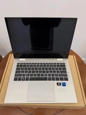 Laptop HP EliteBook x360 1040 G9 16GB Intel Core i7 SSD 512GB