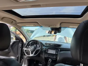 Nissan Rogue 2018 Gray