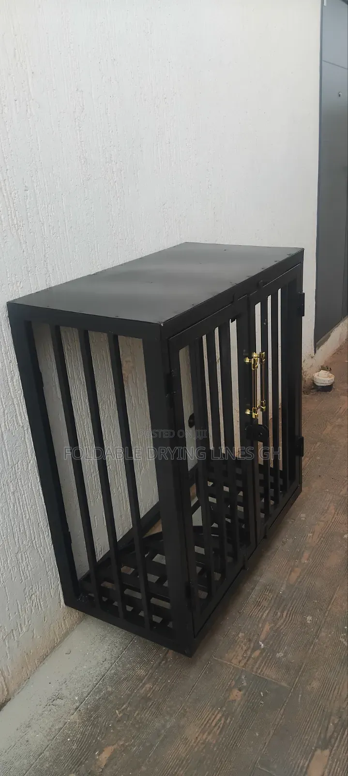 Double Swinging Door Gas Cylinder Cage