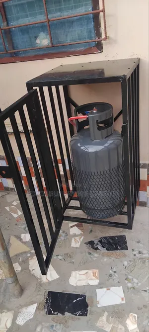 Single Gas Cylinder Cage