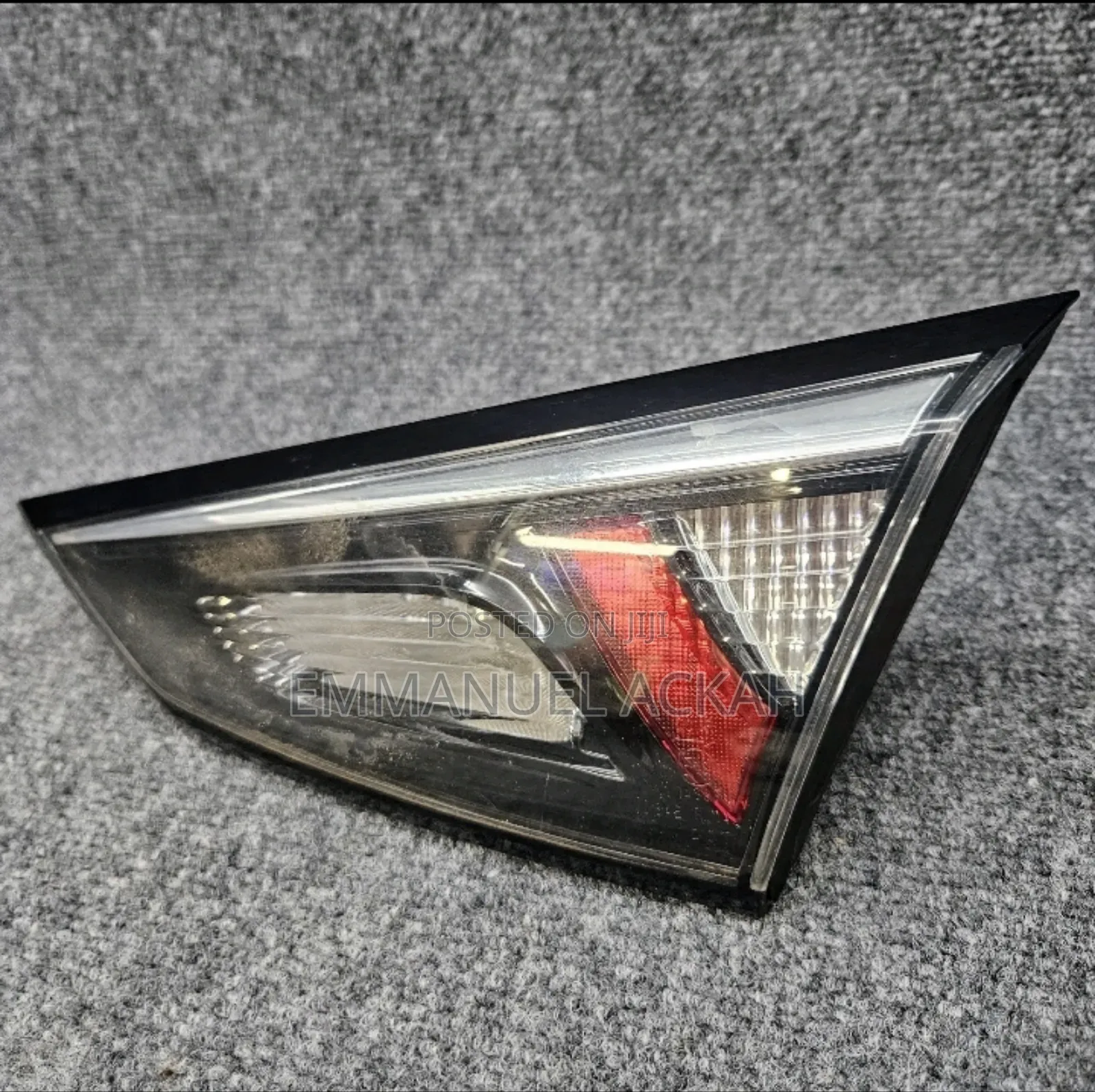 Toyota Yaris IA 2017 Bootlight