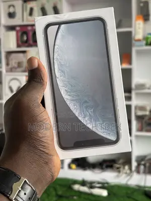 New Apple iPhone XR 64 GB White