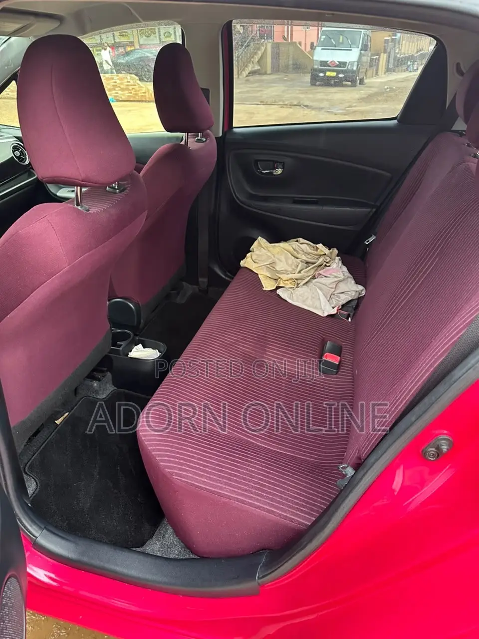 Toyota Vitz 1.3 FWD 5dr 2019 Pink