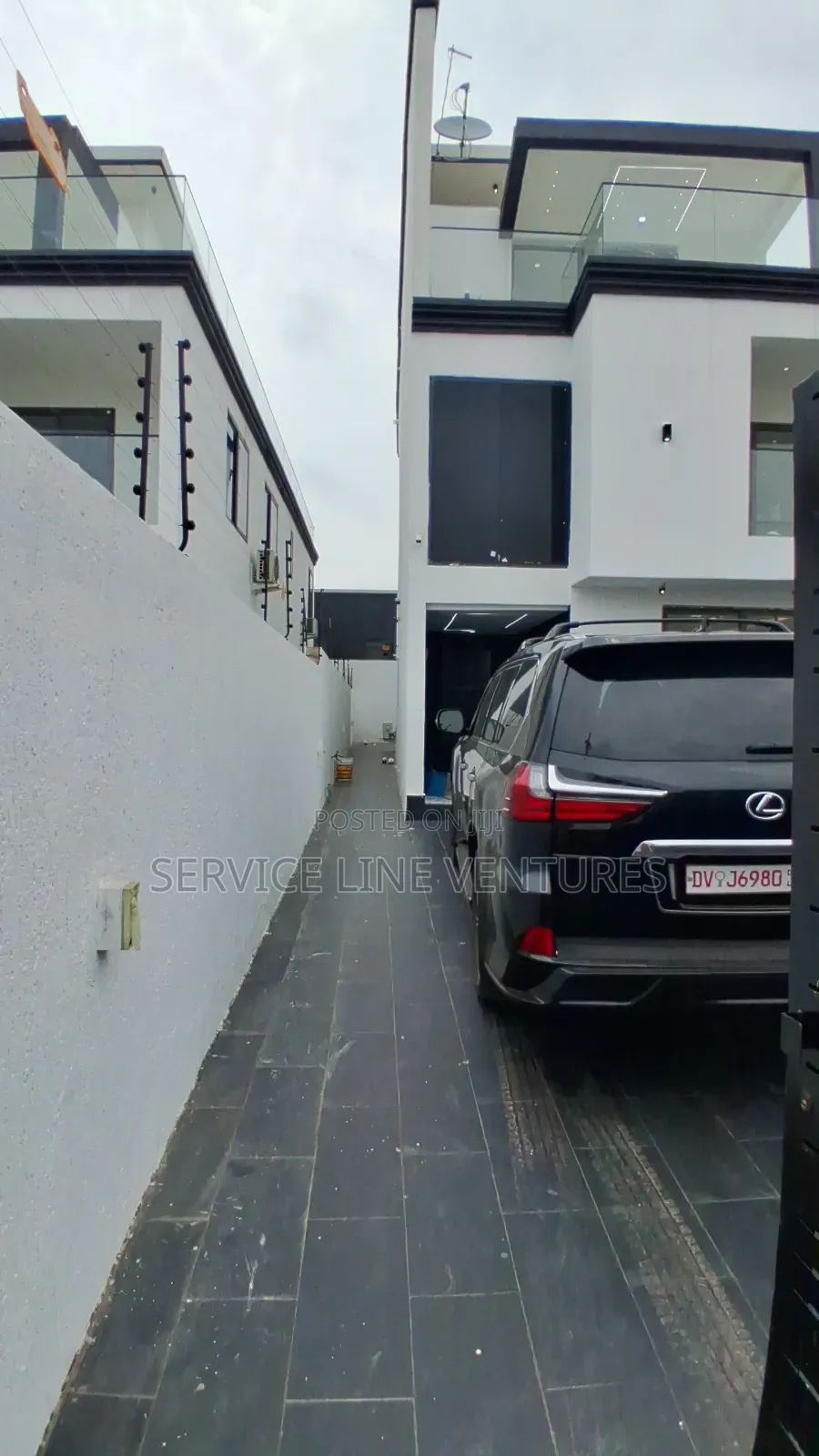 Furnished 4bdrm Duplex in Sirtex Apartment, Accra Metropolitan for sale