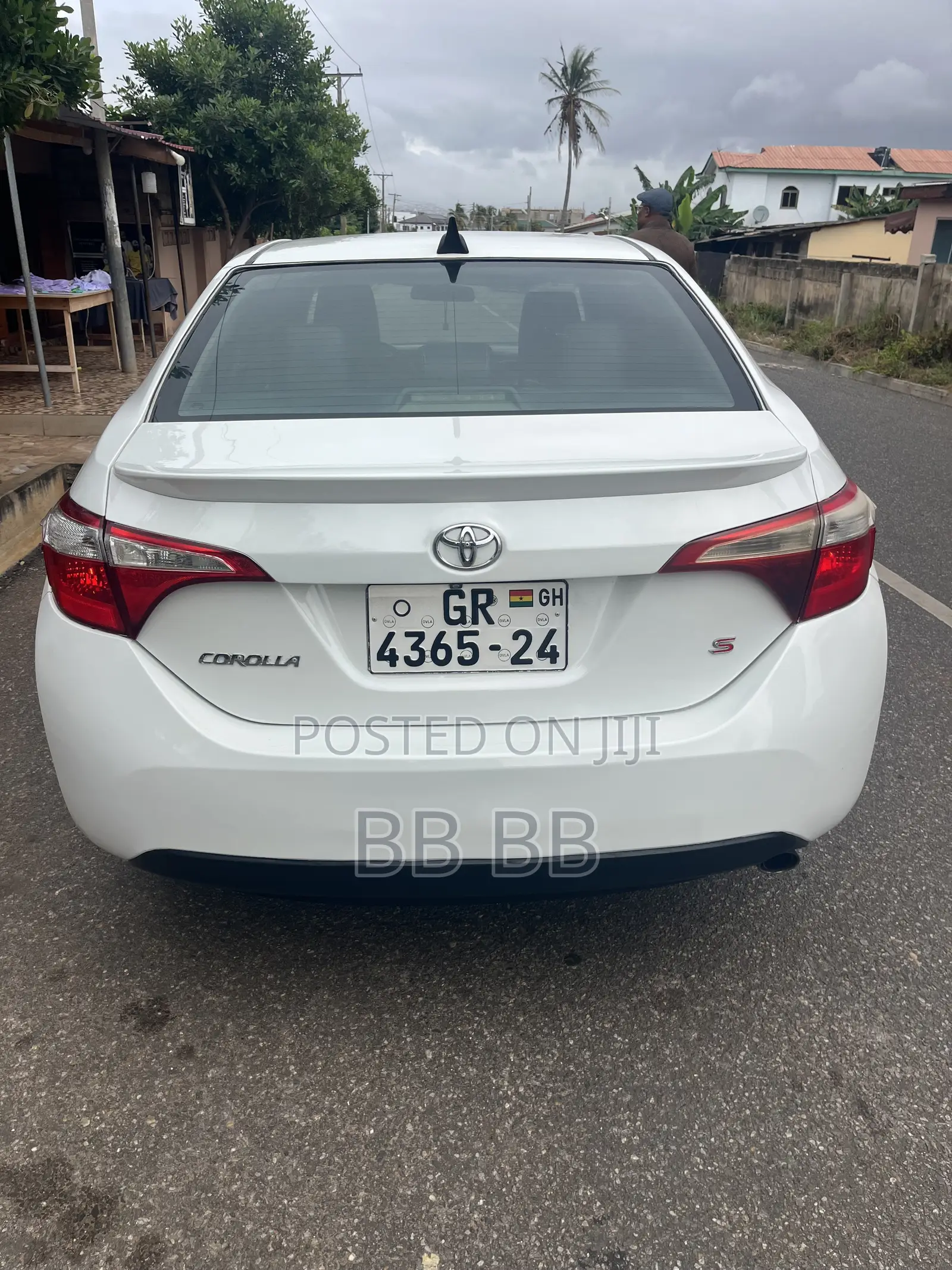 Toyota Corolla 2017 White
