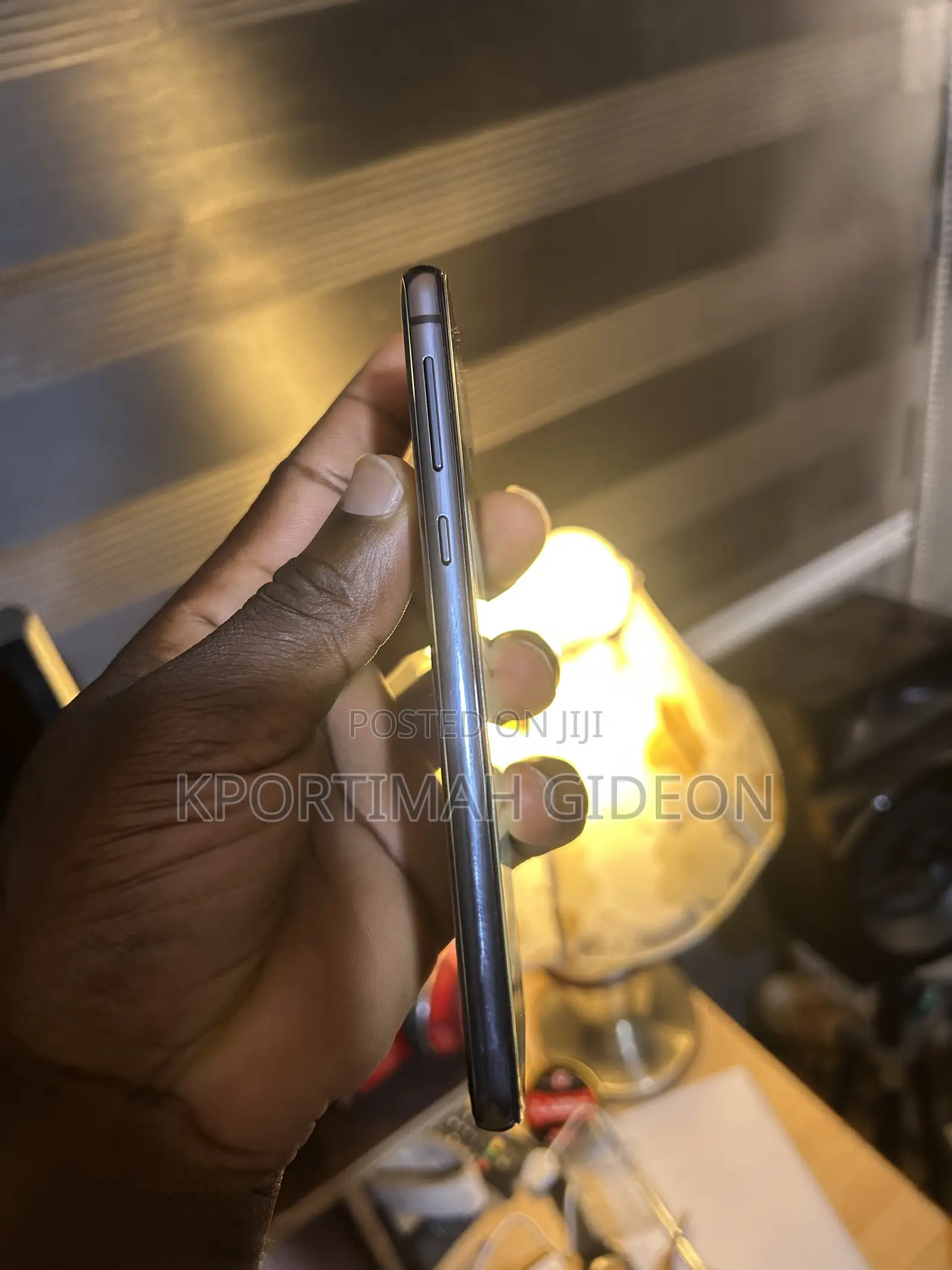 Samsung Galaxy S10e 128 GB Blue