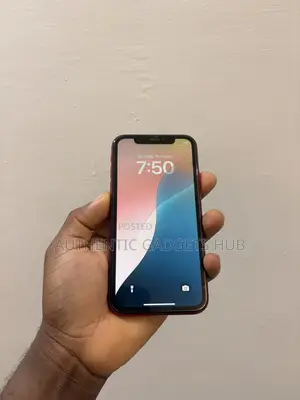 Apple iPhone XR 64 GB Red