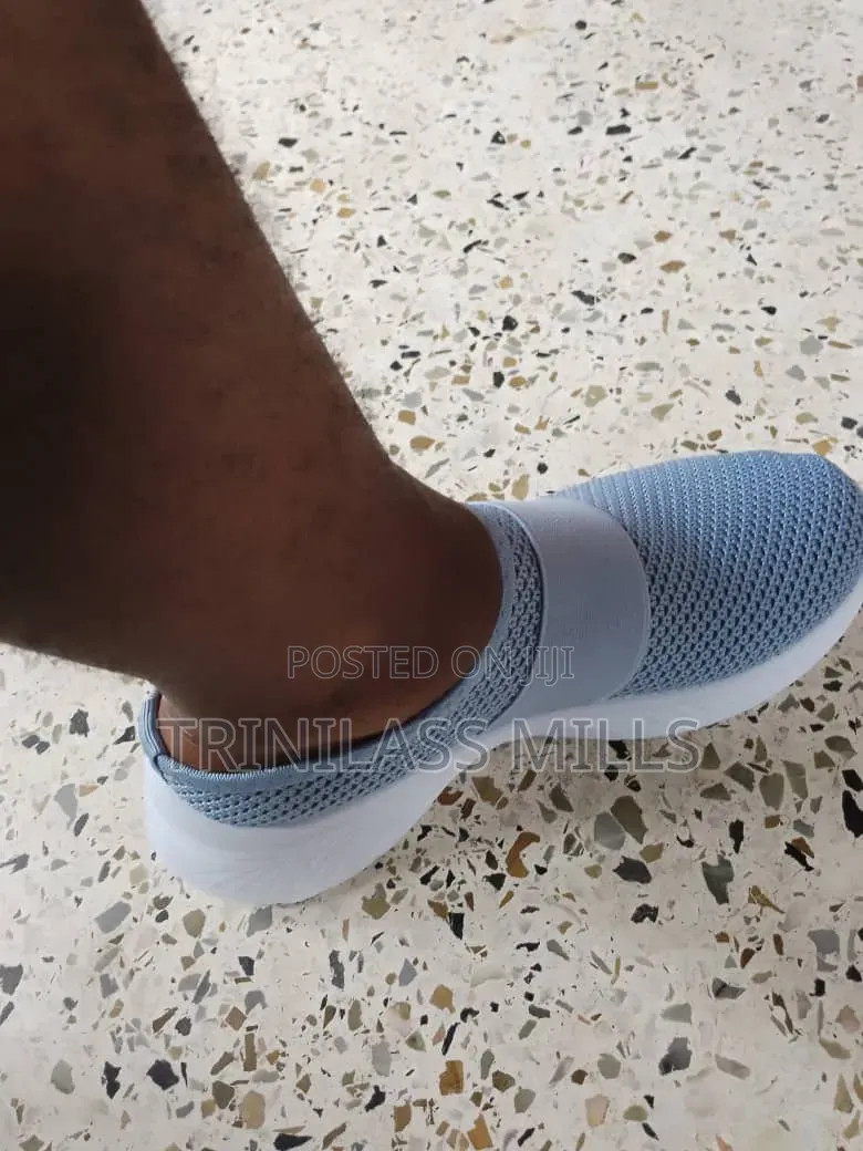Ladies Breathable Sneakers
