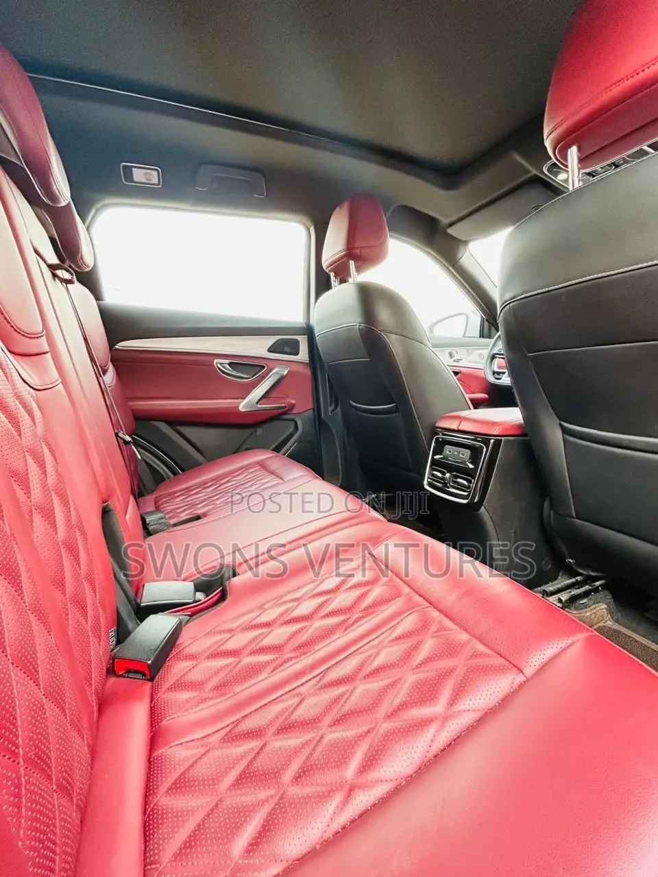 Jetour X70 1.5 7-Seater FWD 2022 White