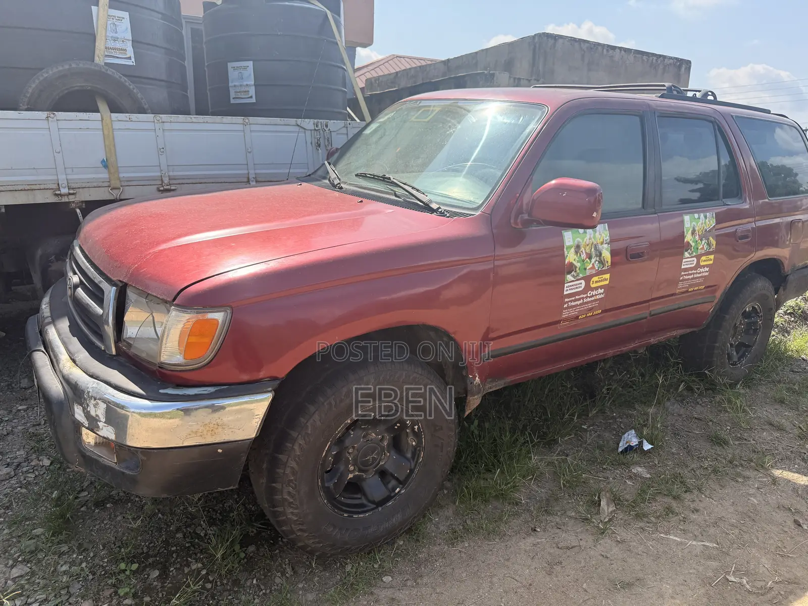 Toyota 4-Runner 2000 Red