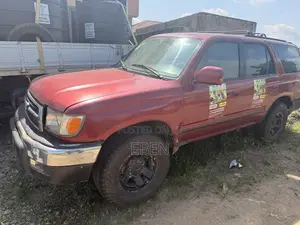 Toyota 4-Runner 2000 Red