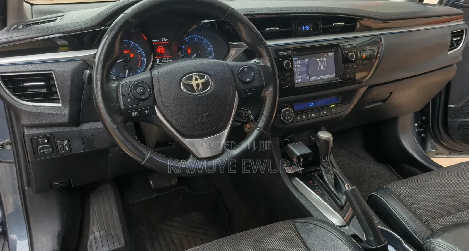 Toyota Corolla 2016 Gray