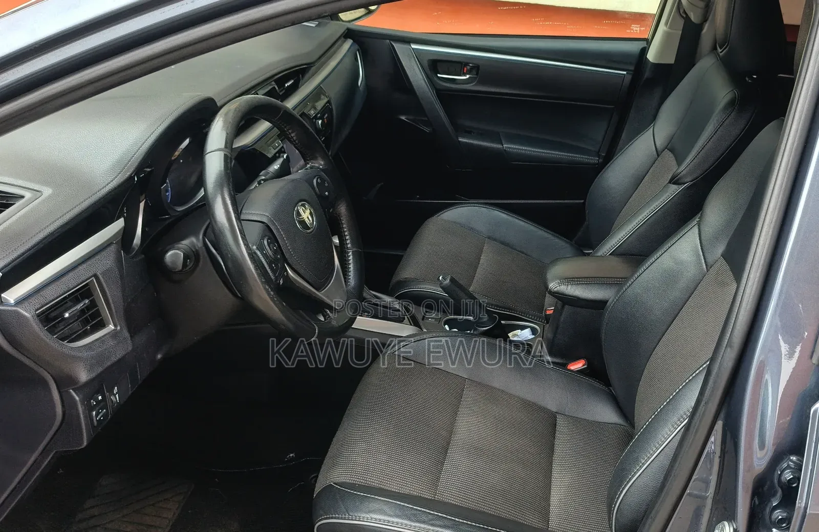 Toyota Corolla 2016 Gray
