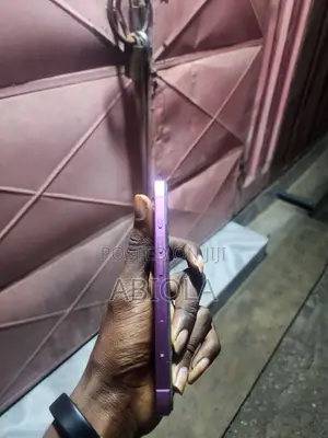 Apple iPhone 16 128 GB Pink