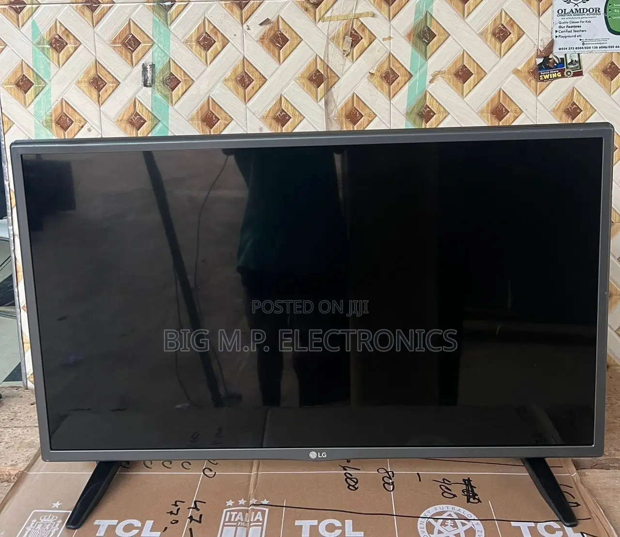 LG 32 Inches Digital LED TV.