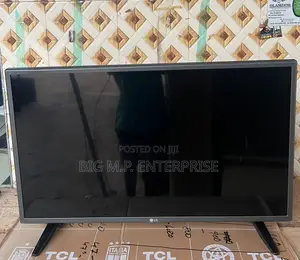 LG 32 Inches Digital LED TV.