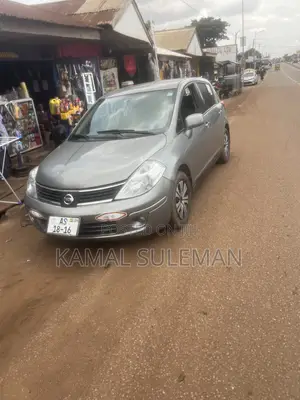Nissan Versa 1.8 S 2007 Gray
