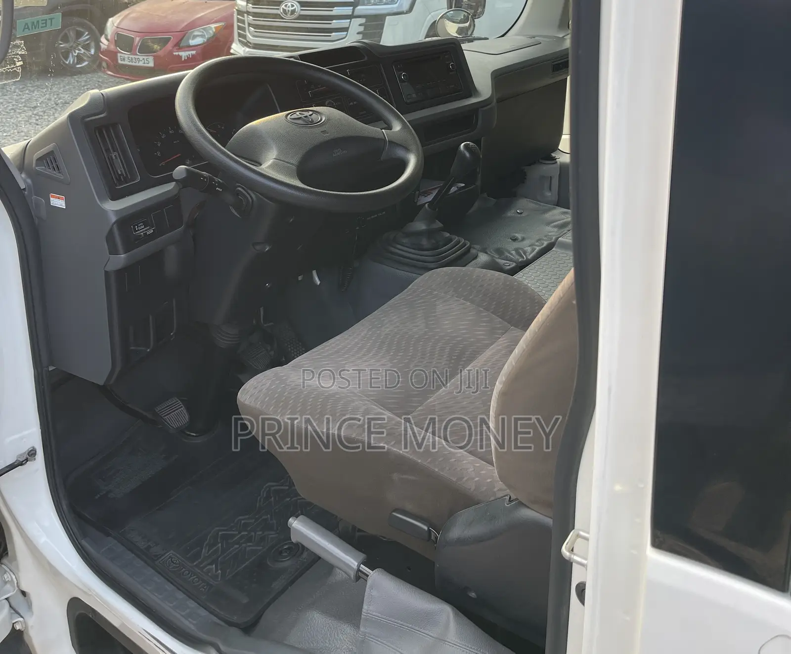 Toyota Coaster 2022 White