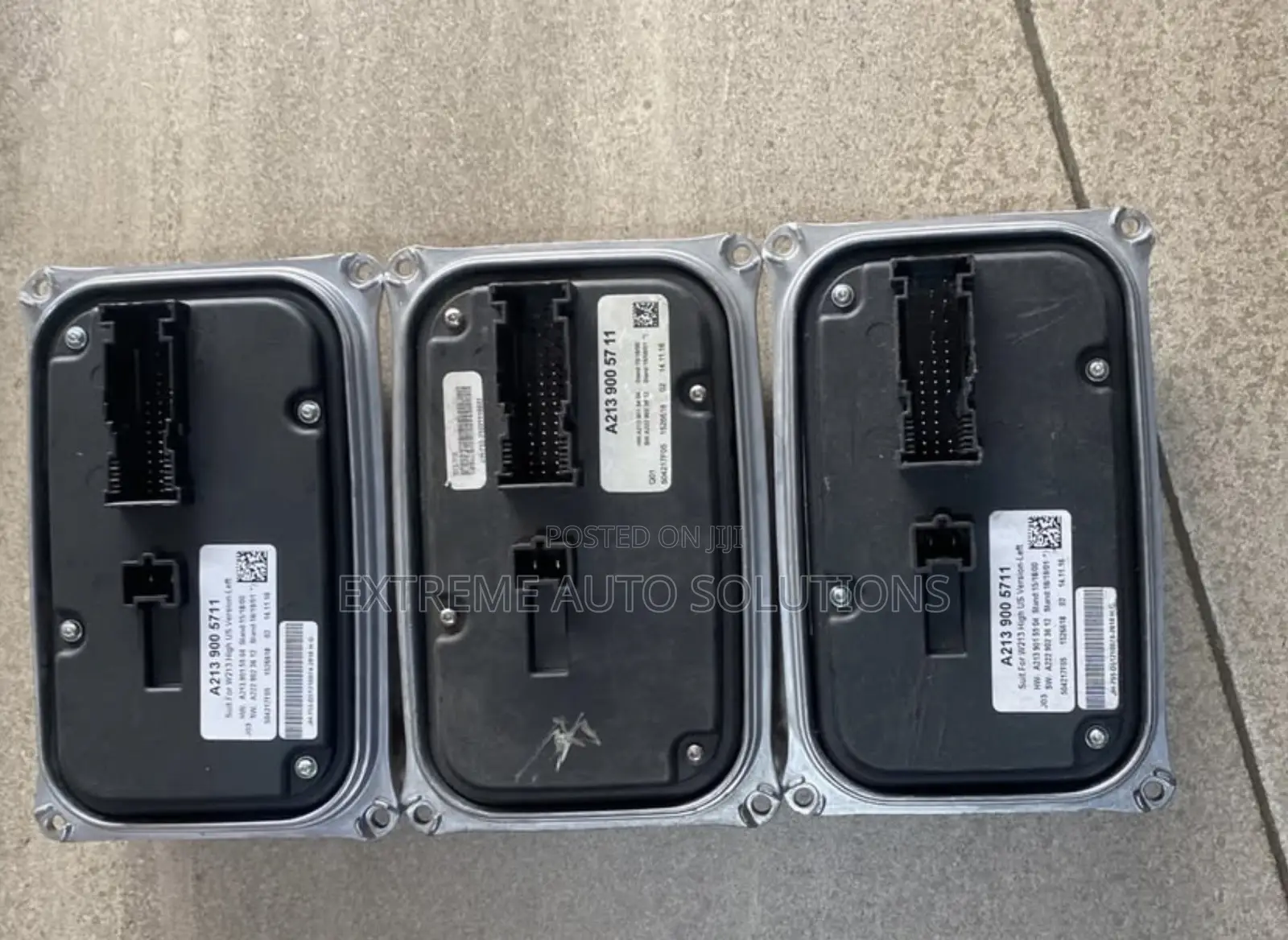 W205 / W213 Headlight Charger