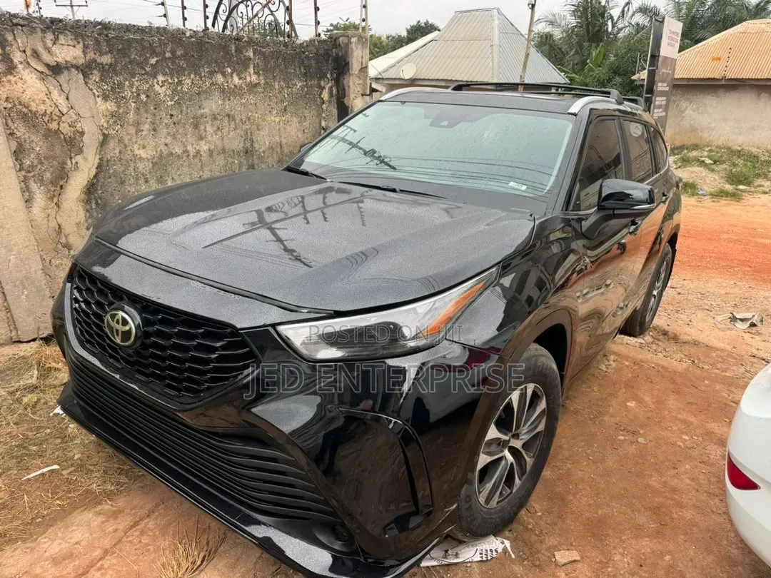 Toyota Highlander 2023 Black