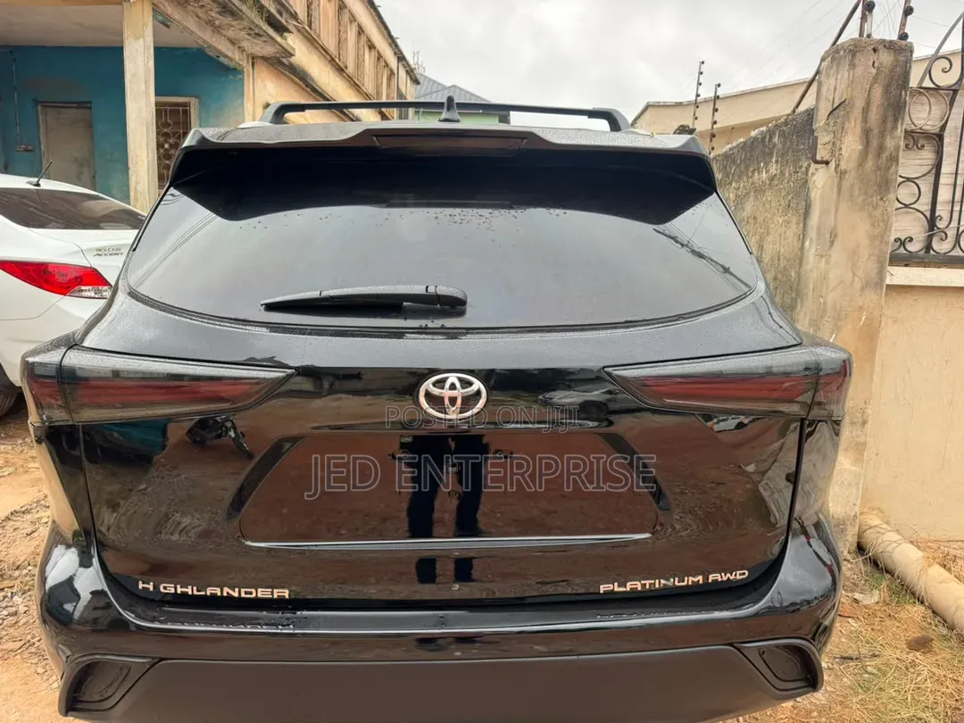 Toyota Highlander 2023 Black