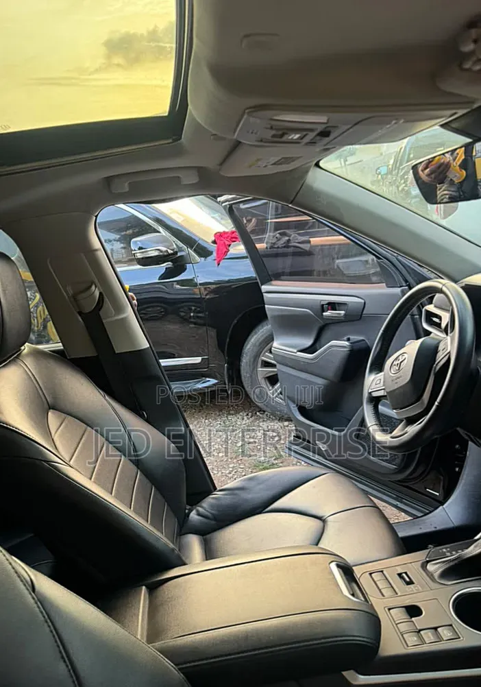 Toyota Highlander 2023 Black