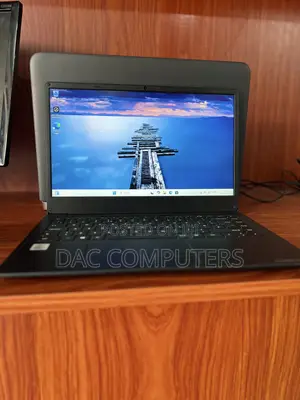 Laptop Dynabook Satellite Pro A40-J 4GB Intel Core i3 SSD 128GB