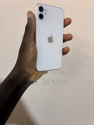 Apple iPhone 11 64 GB White