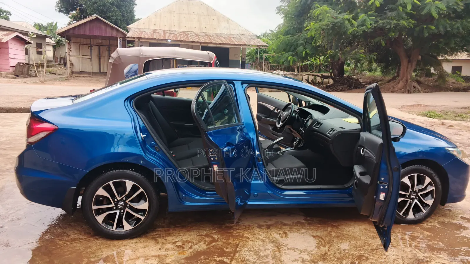 Honda Civic LX 4dr Sedan (1.8L 4cyl 5M) 2015 Blue