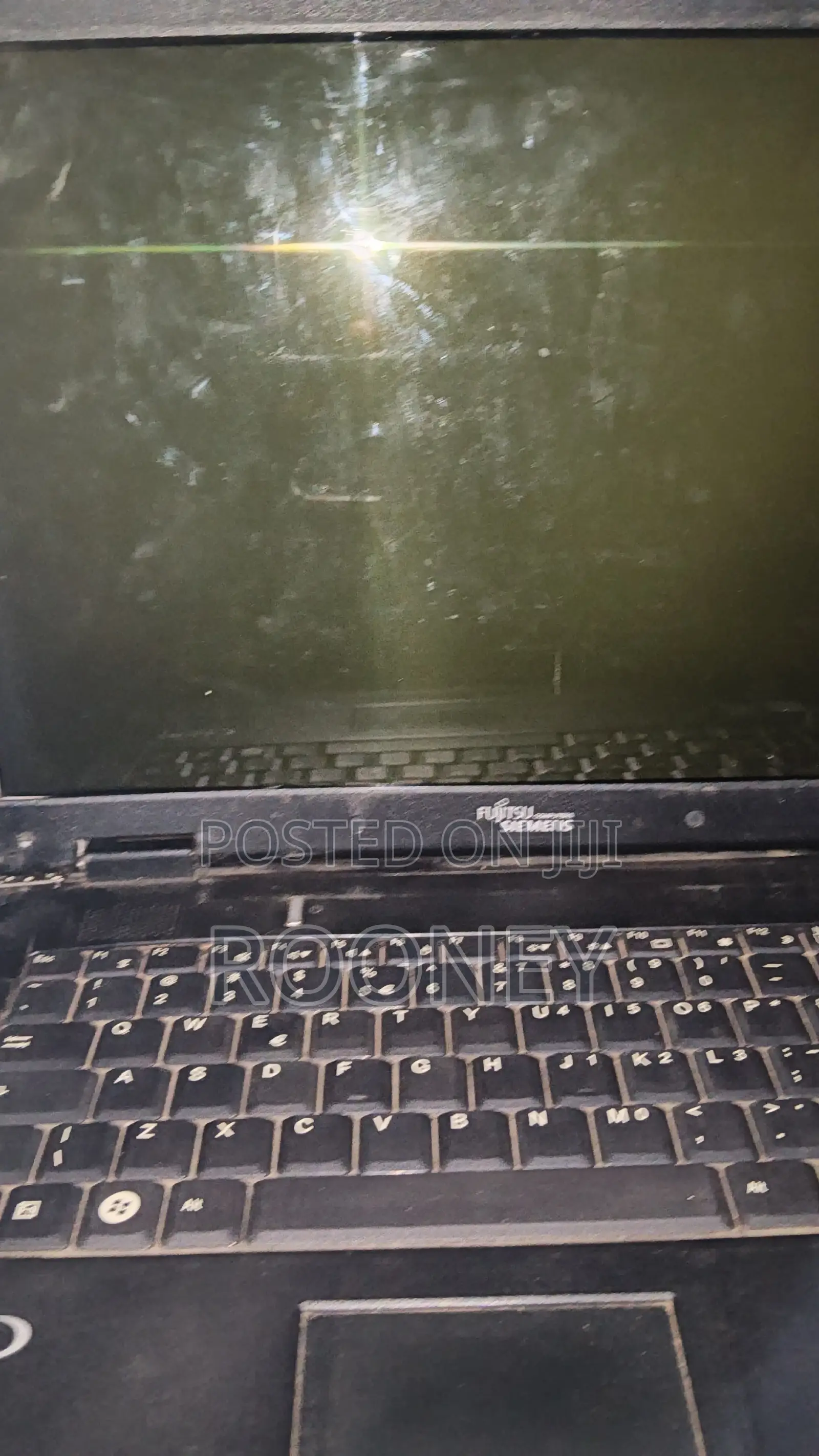Laptop Fujitsu Amilo Li3710 40GB Intel Core i7 HDD+SSD 1T
