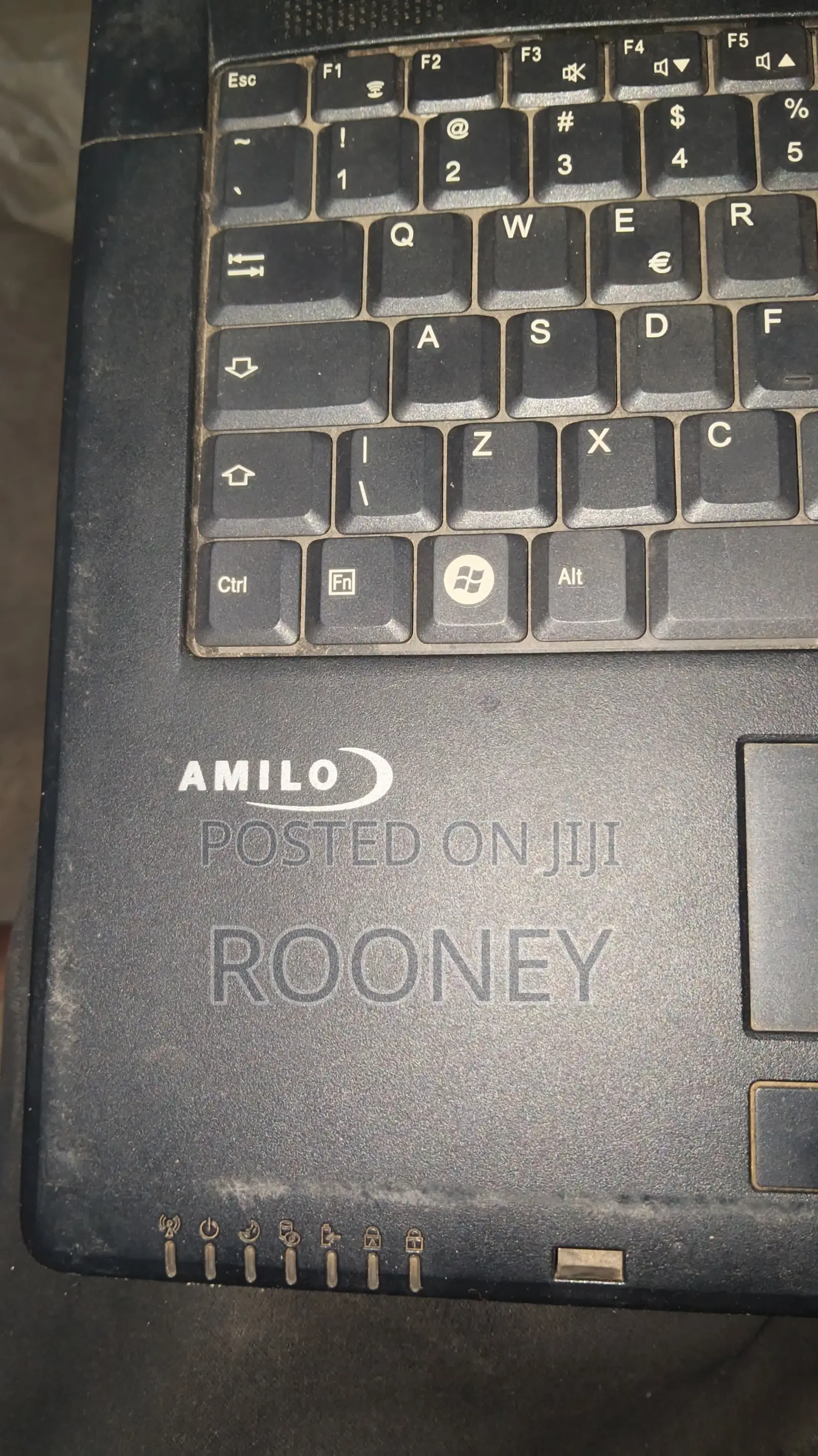 Laptop Fujitsu Amilo Li3710 40GB Intel Core i7 HDD+SSD 1T