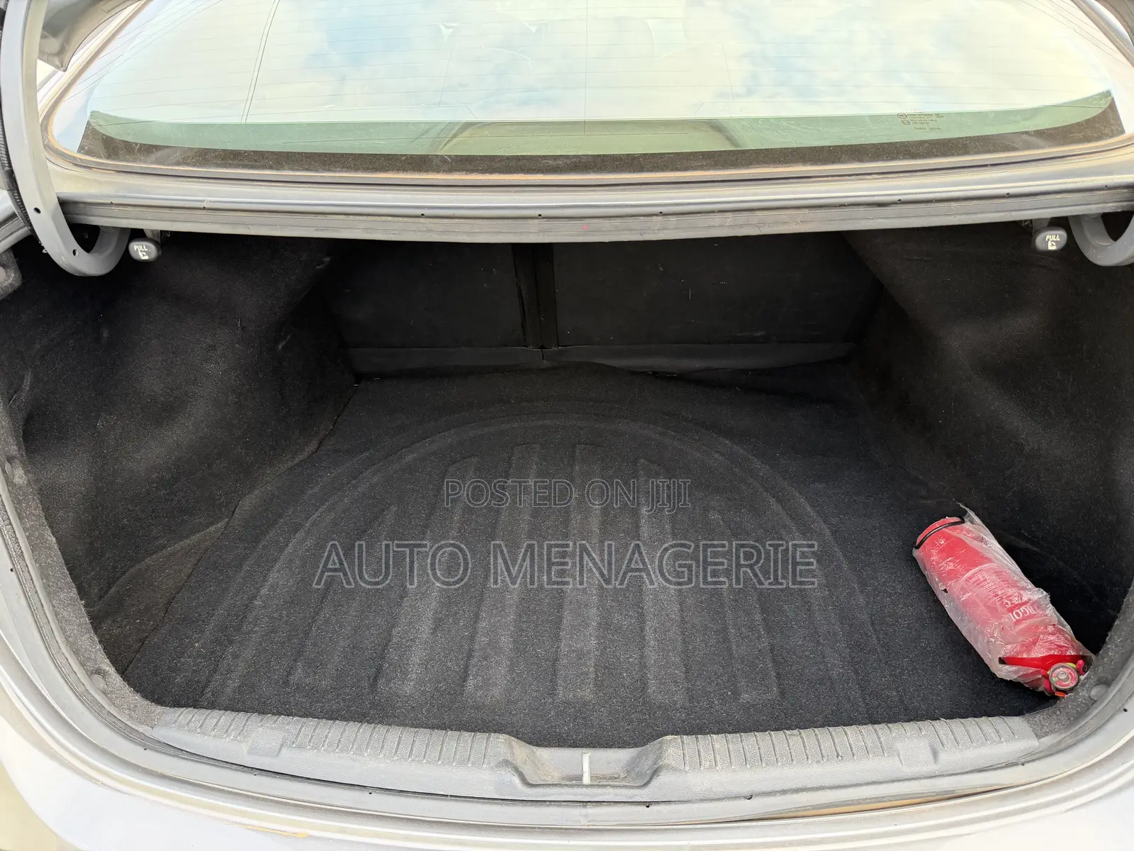 Hyundai Elantra Limited Sedan FWD (1.8L 4cyl 6A) 2013 Gray