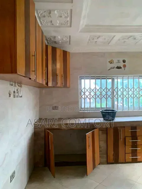 2bdrm House in Cool, Pokuase for rent