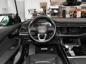 Audi Q8 Prestige 2026 Gray