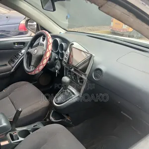 Toyota Matrix Hatchback 1.8 16V AWD 2007 White