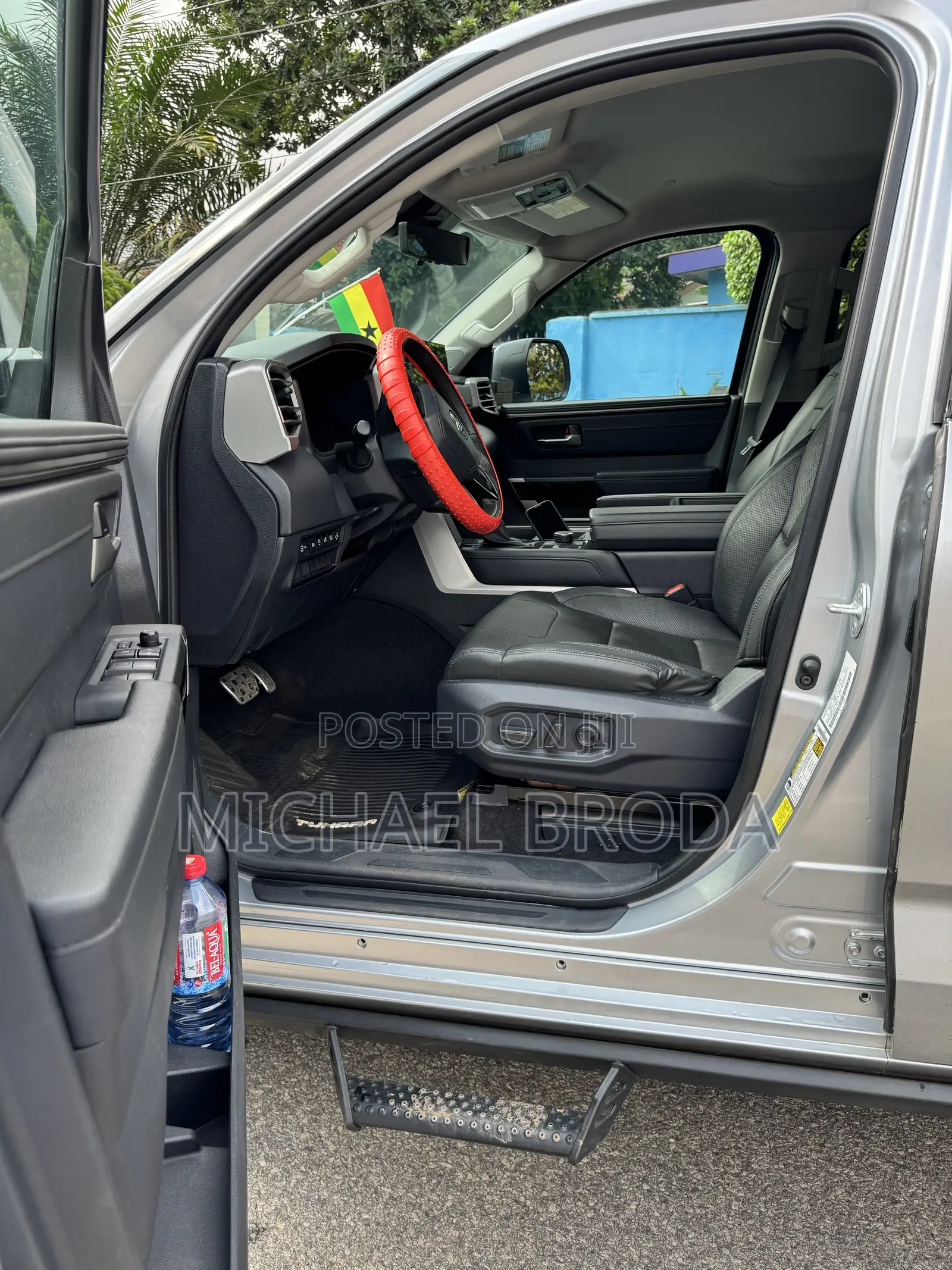 Toyota Tundra Limited CrewMax 5.5' Bed 2024 Silver