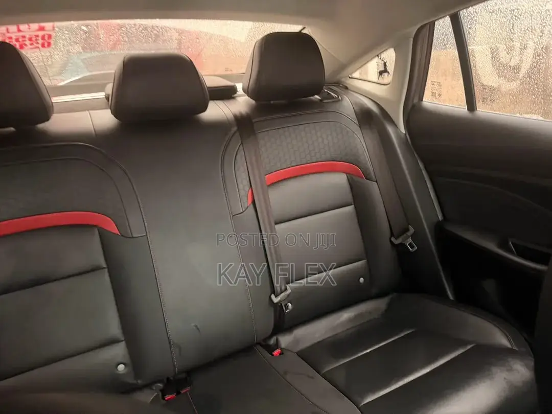 MG MG5 180DVVT CVT Luxury 2021 Gray