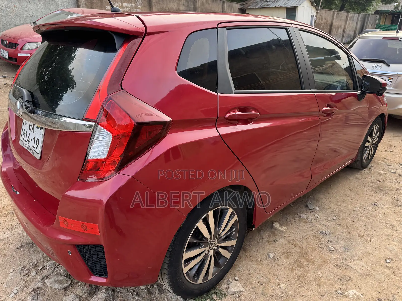 Honda Fit EX-L w/Navigation 4dr Hatchback (1.5L 4cyl CVT) 2015 Red