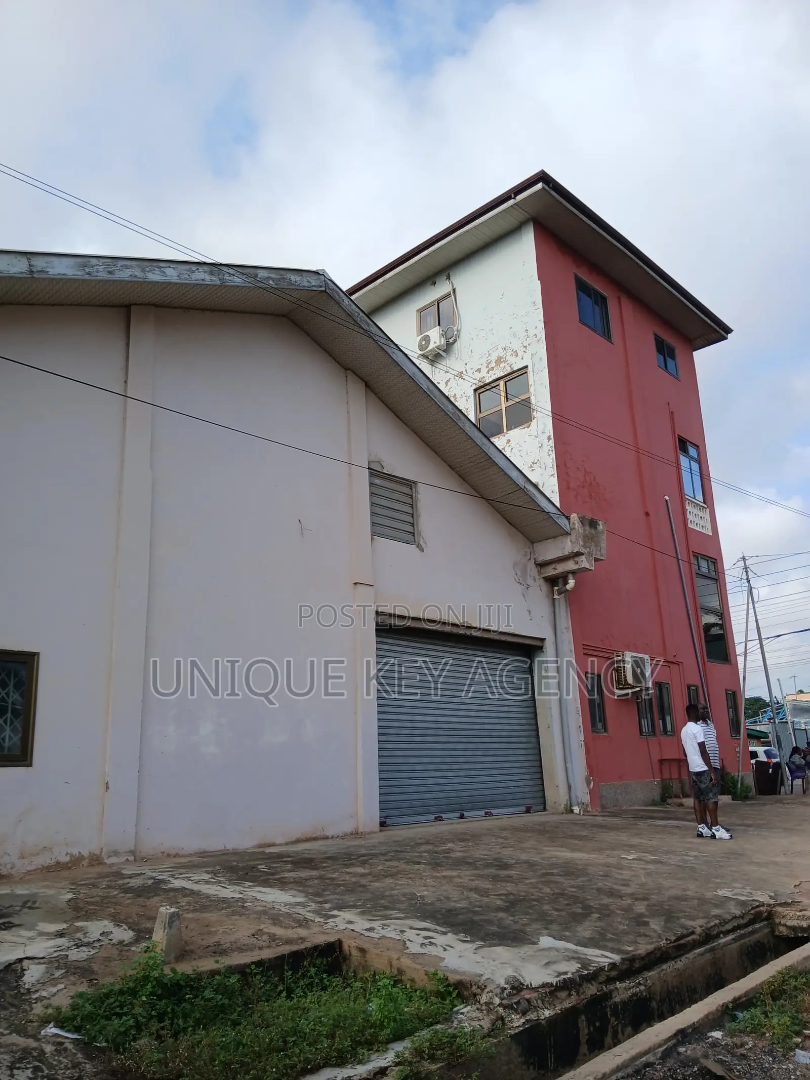 3storey Complex Building +400square Metre Warehouse for Sale