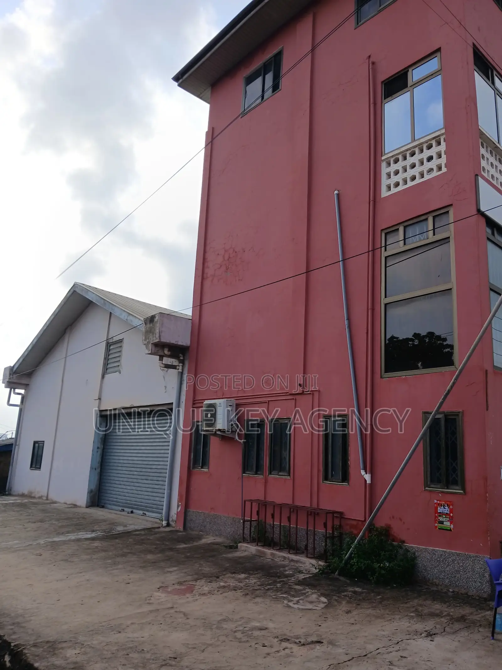 3storey Complex Building +400square Metre Warehouse for Sale