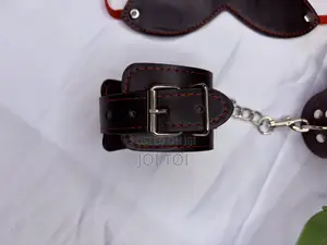 2 Set Play Item for Couples