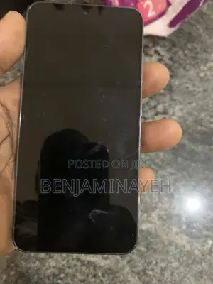 Samsung Galaxy S23 128 GB