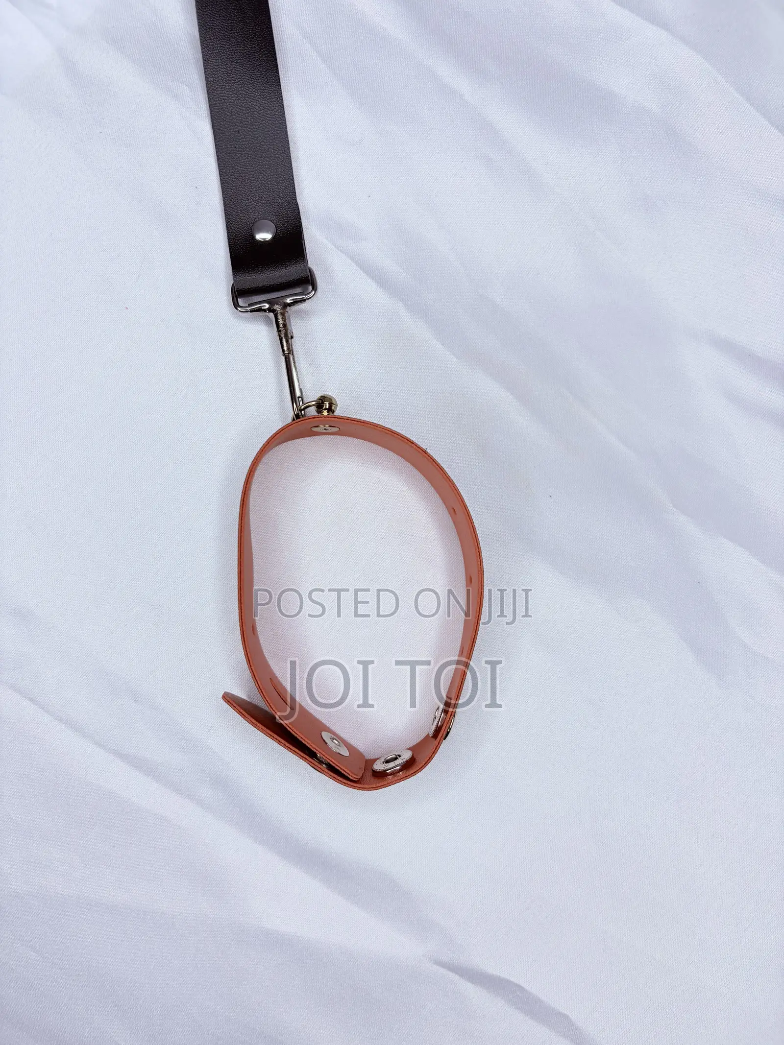 X-Luxe Restraint