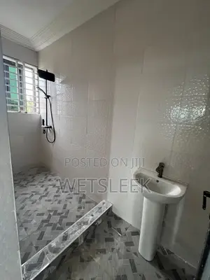 1bdrm Apartment in Lapaz Isreal, Hong Kong for rent
